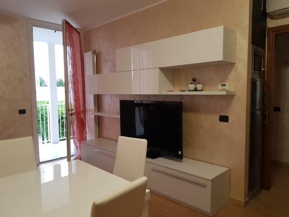 Milano Malpensa Grandi Ap Apartment Gallarate Luaran gambar