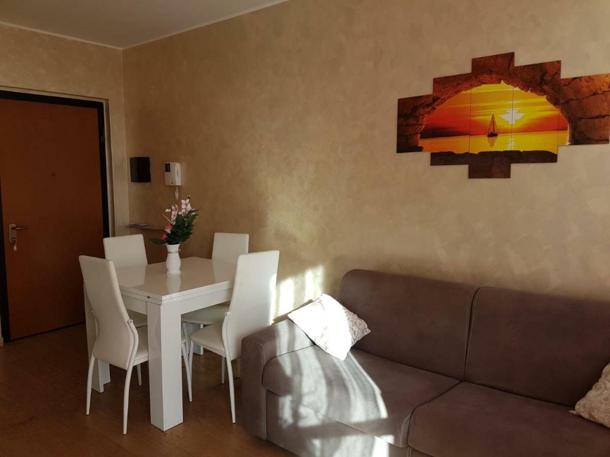 Milano Malpensa Grandi Ap Apartment Gallarate Luaran gambar