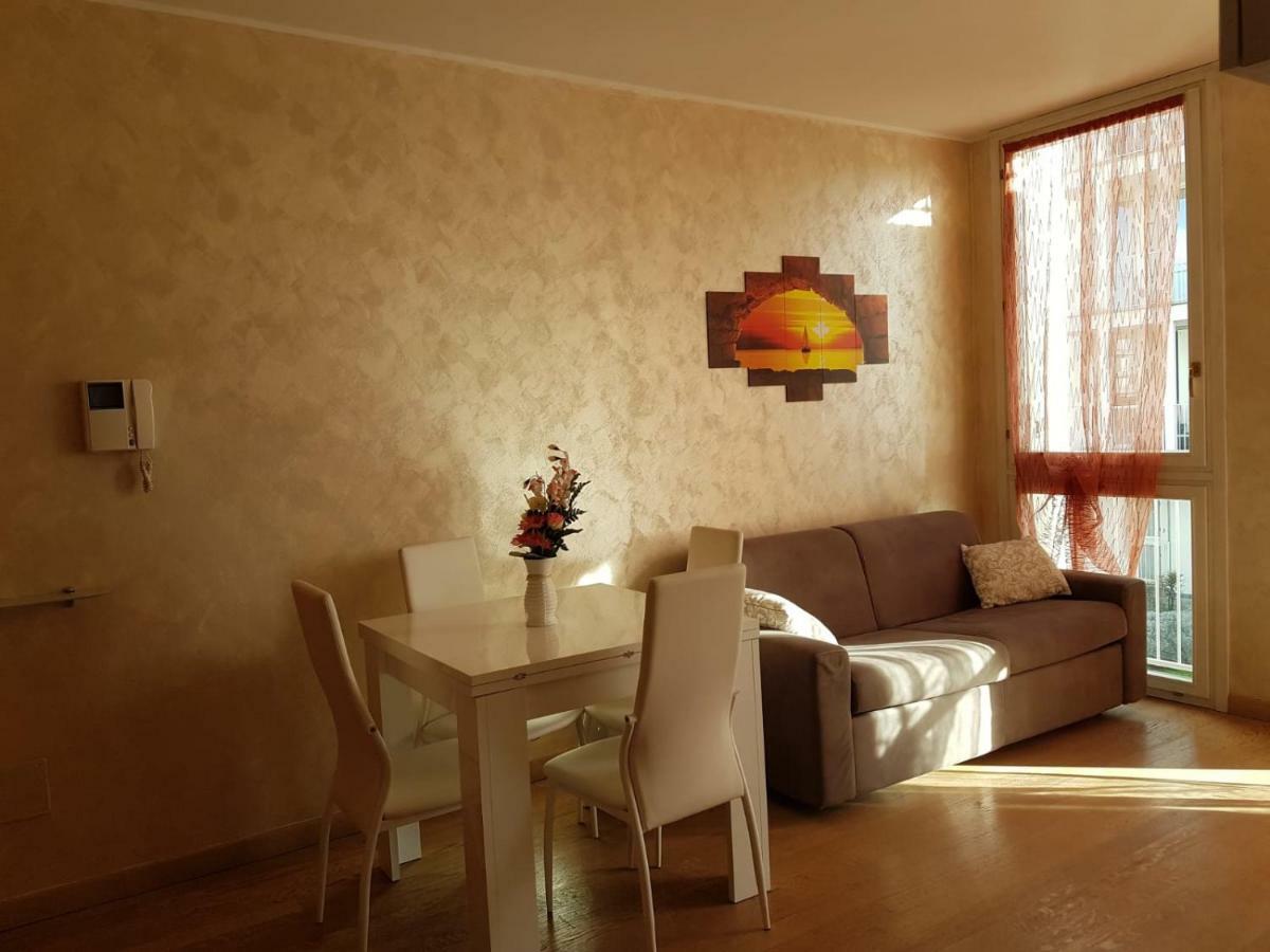 Milano Malpensa Grandi Ap Apartment Gallarate Luaran gambar
