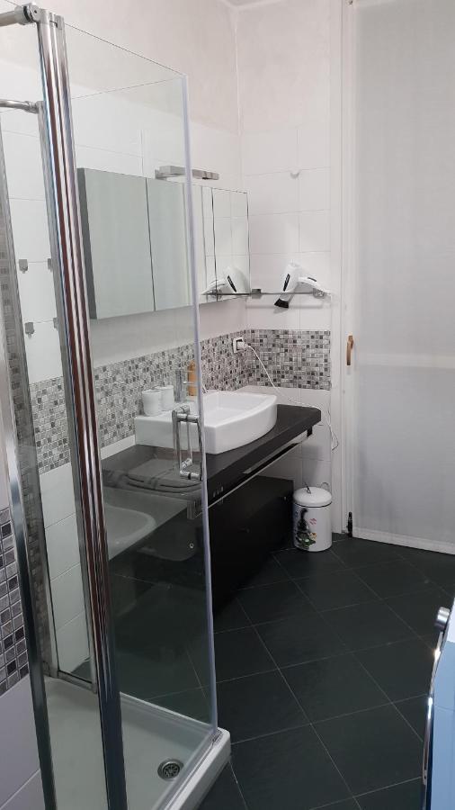 Milano Malpensa Grandi Ap Apartment Gallarate Luaran gambar